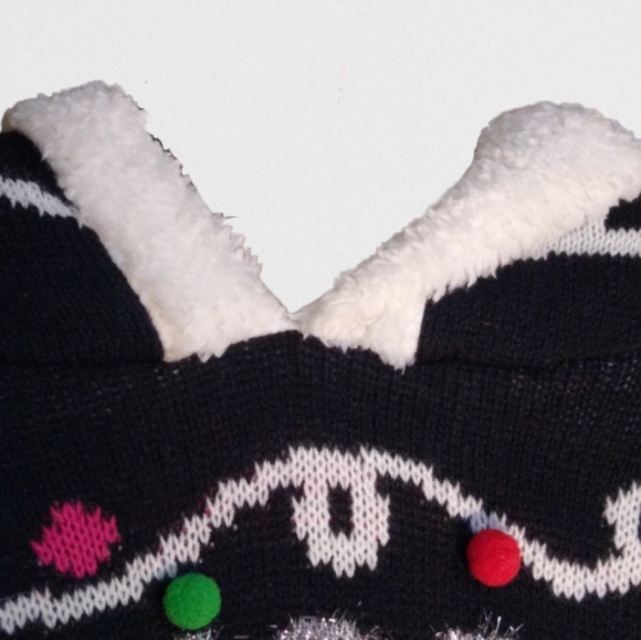 No Boundaries Christmas Sweater Hooded Lights More Presents Tinsel NWT Small - Picture 3 of 15